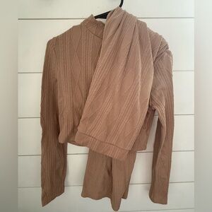 Beige sweater set cropped top and high waisted pants size M